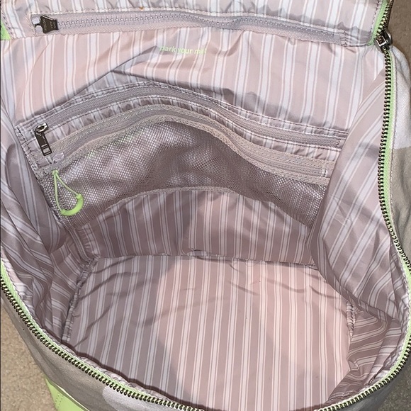 Lululemon backpack - Picture 3 of 7